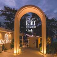 ร้านอาหารพัทยาวิวทะเลสุดโรแมนติก 