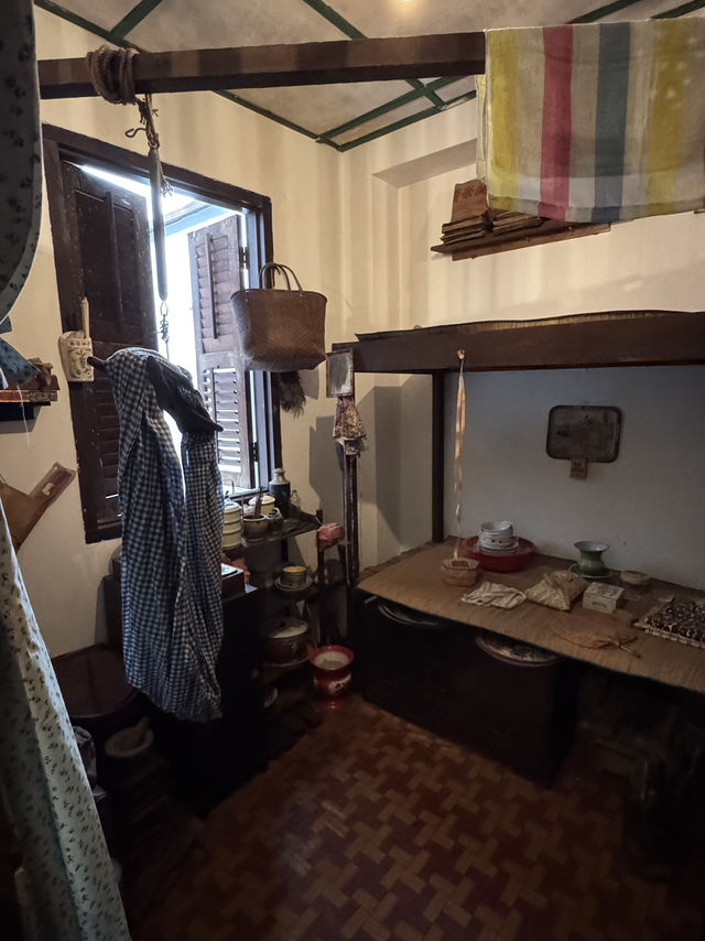 Through the Eyes of the Past: Reliving Chinatown’s Stories, A Journey Through History