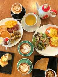 Breakfast Story Phrom Phong