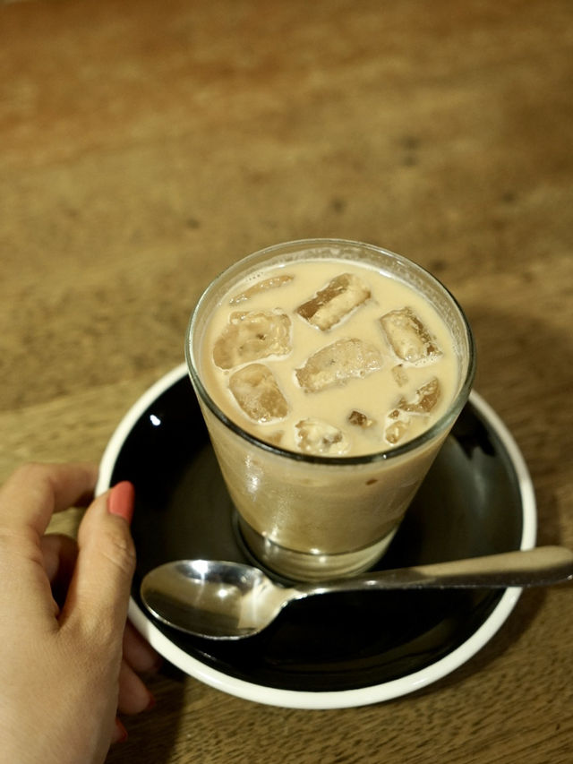 Cozy Coffee Break at Brother Baba Budan☕️