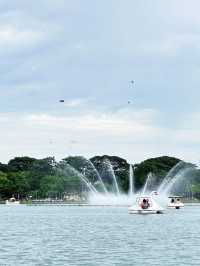 ปั่นเรือเป็ด นั่งปล่อยจอย ชมสวนหลวง ร.๙