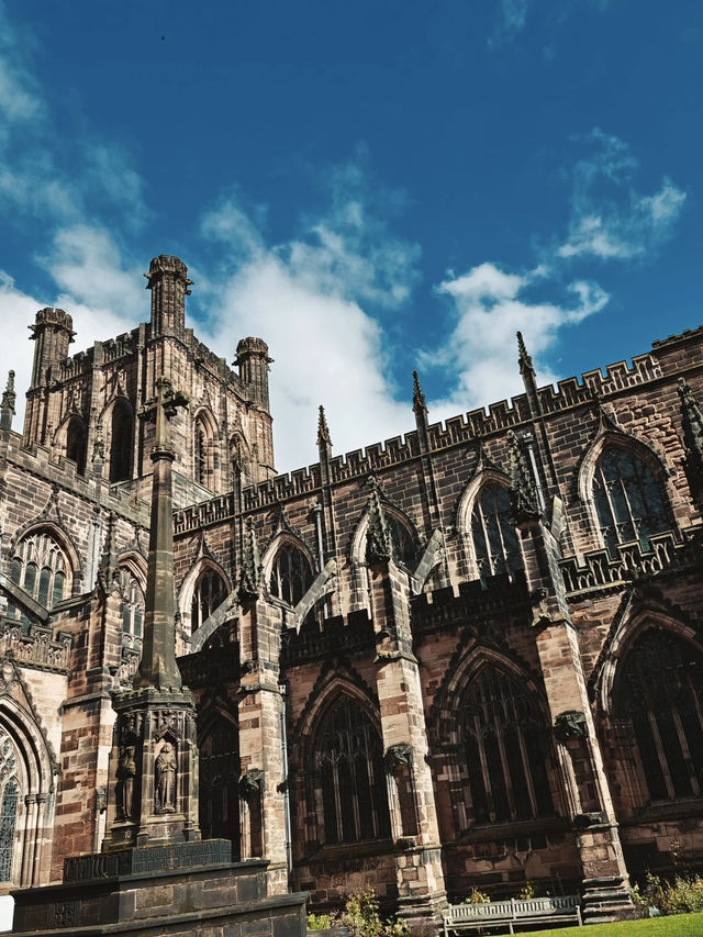A Walk Through History – Exploring the Ancient Charm of Chester, England