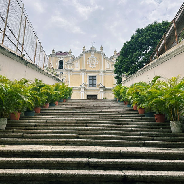 【世界遺産】静寂な空間で心が癒される、マカオの歴史的聖堂⛪✨