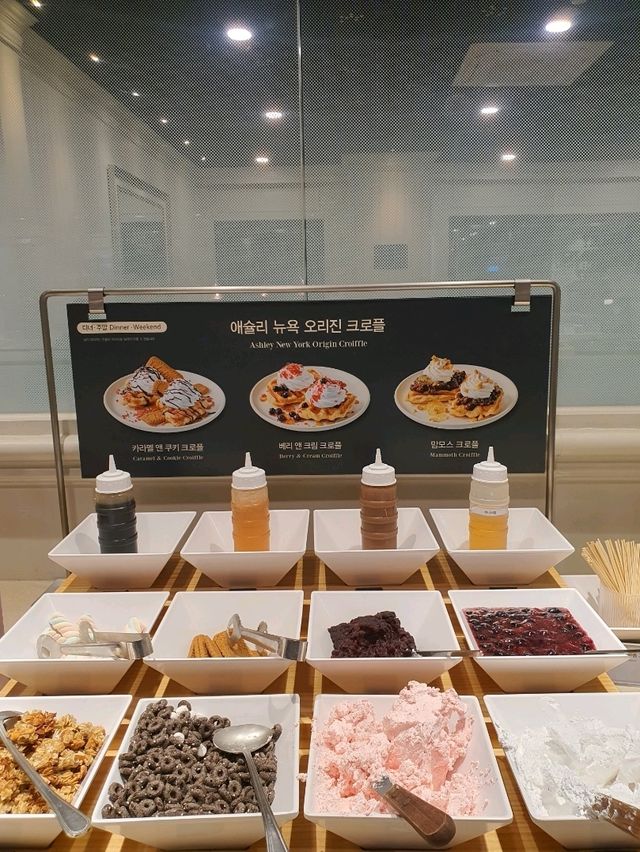 달콤한 딸기의 향연! 🍓✨ 애슐리에서 진행하는 딸기 뷔페