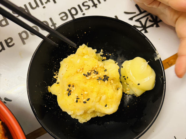 宜蘭頭城老街「樂屋日式料理」，在地人也排隊的老店！