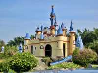 Local’s Favorite Hangout: Disneyland Ayer Tawar