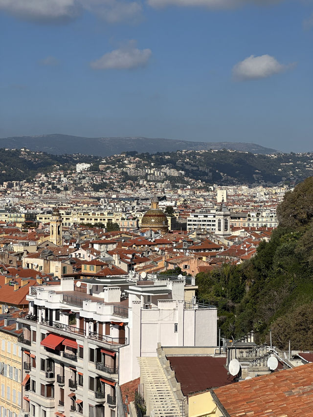 A Stroll Through Time: Exploring Nice’s Enchanting Old Town