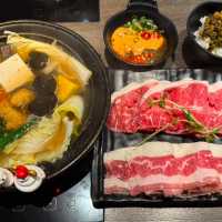 三多路上（湯師傅）鍋物.食材新鮮.麻辣瓜子醬非吃不可
