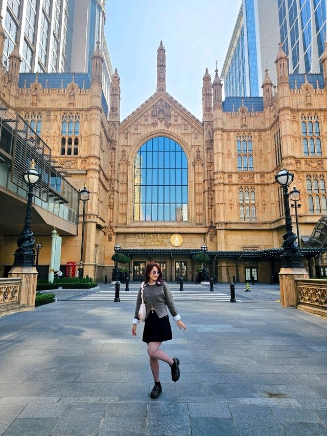 The Londoner ฟีลยุโรป บินแค่ 2 ชั่วโมง ✈️ The Londoner ฟีลยุโรป บินแค่ 2 ชั่วโมง ✈️
