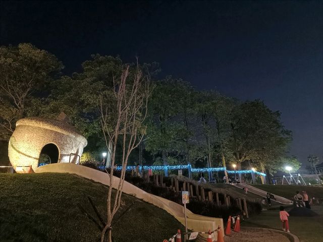 雲林縣斗六市膨鼠森林公園是一座充滿童趣與綠意的公園