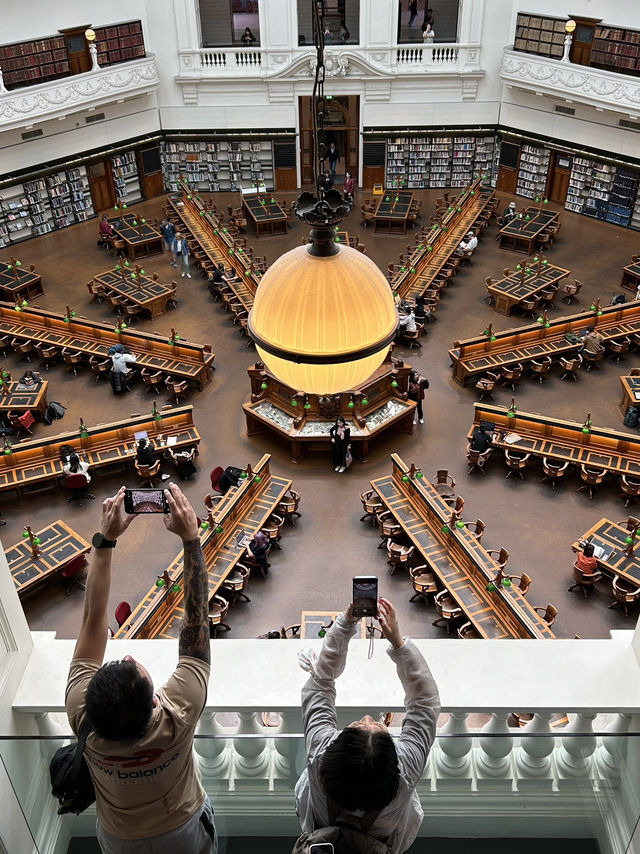 【メルボルン】ビクトリア州立図書館