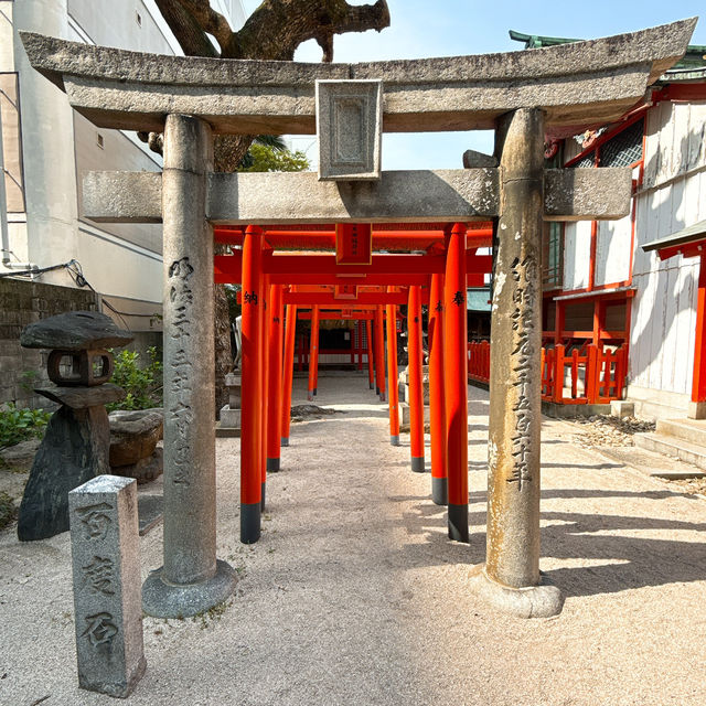 【天神】天神の名前の由来✨鯉が泳ぐ個性派神社✨