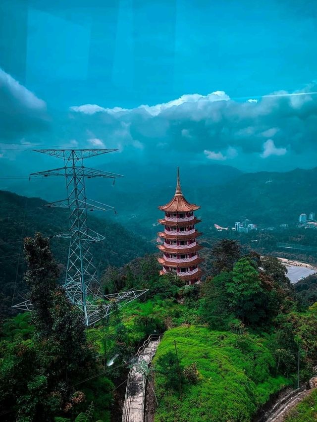🎢🏨 Sleep Next to Adventure: My Stay at Genting SkyWorlds Hotel! 🏨🎢