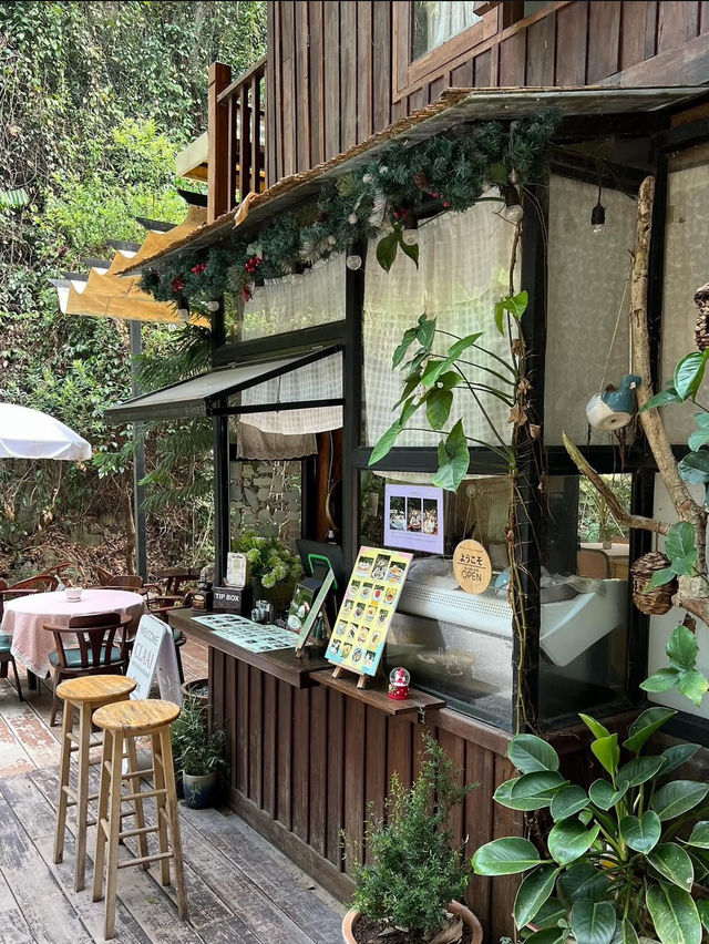 Claai Cafe' & Eatery