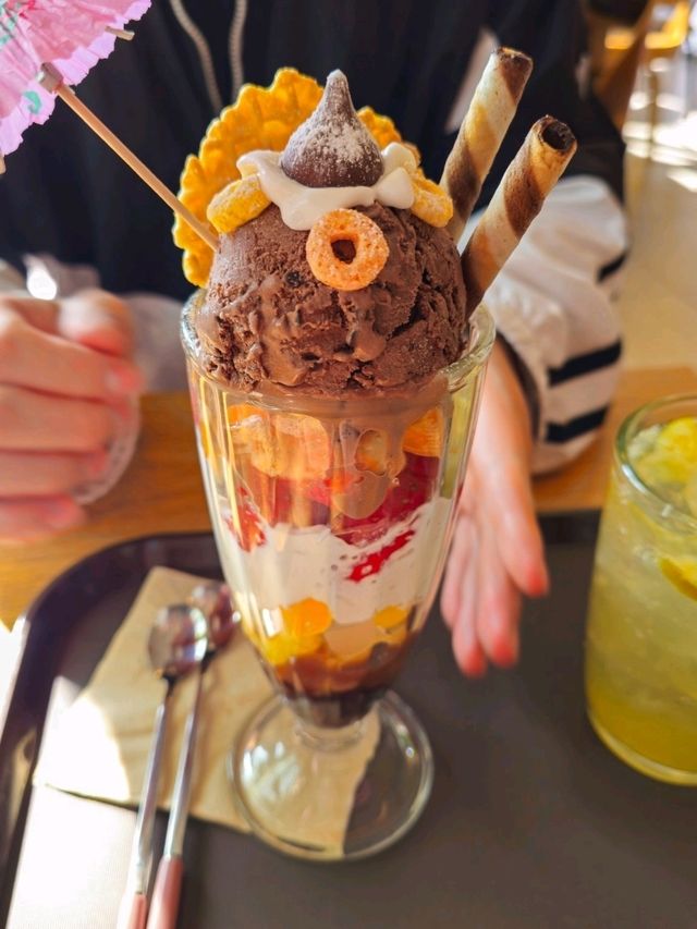 동화마을카페 우물옆그집