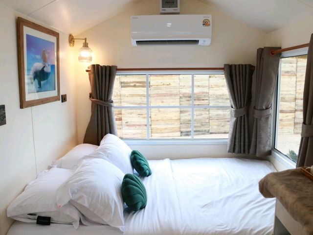 Beluga Camping รถบ้านติดทะเล