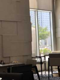 두바이 샹그릴라 호텔에서 보내는 완벽한 하루 아라비안 럭셔리와 조식 뷔페