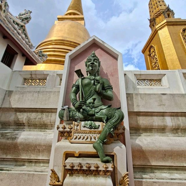 🙏พระพุทธชินสีห์ พระสุวรรณเขต วัดบวรนิเวศ