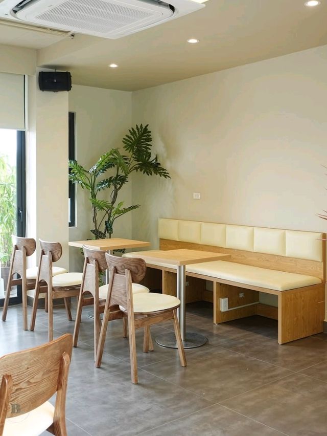Timeless Cafe