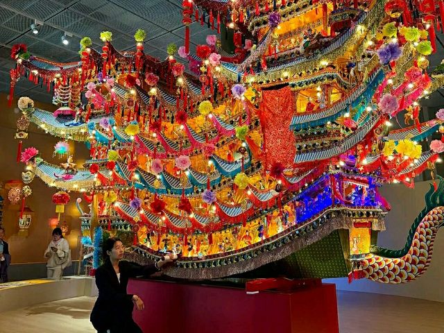 Hangzhou: Where Poetry Meets the Water
