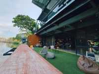 คาเฟ่ Rayong-Riverside เบลลินี่ ระยอง ริเวอร์ไซด์