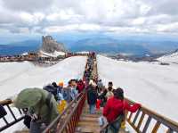 The Icy Majesty of Yulong: A View Worth the Crowds