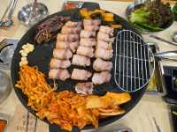 サムギョプサルなら月火食堂！
