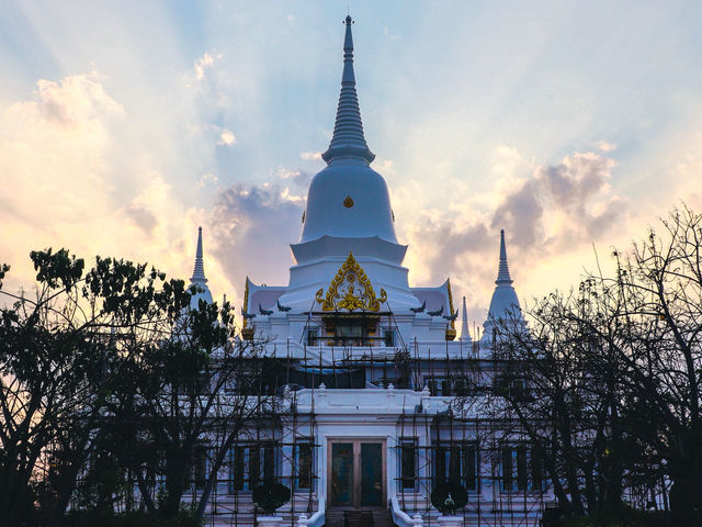พระบรมธาตุเจดีย์ศรีมงคล
