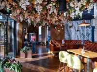 A beautiful place to eat whether indoor or outdoors, There many restaurants under the roof