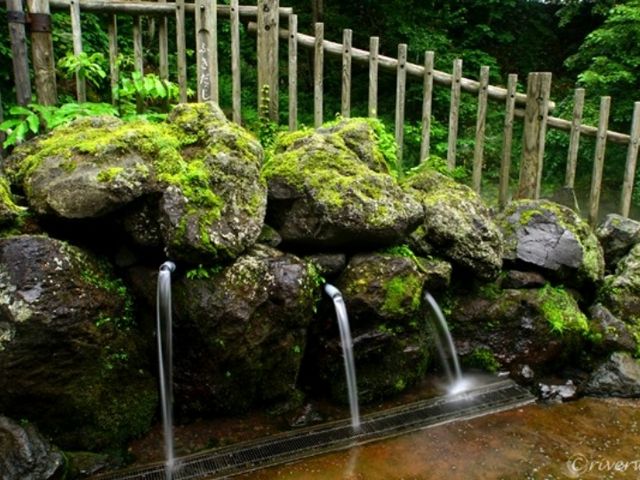 【北海道】羊蹄山の美味しい湧き水「京極町ふきだし公園」
