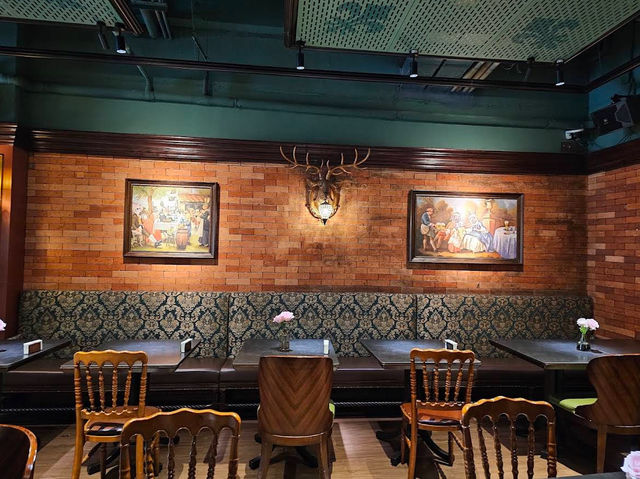 1920 Restaurant and Bar