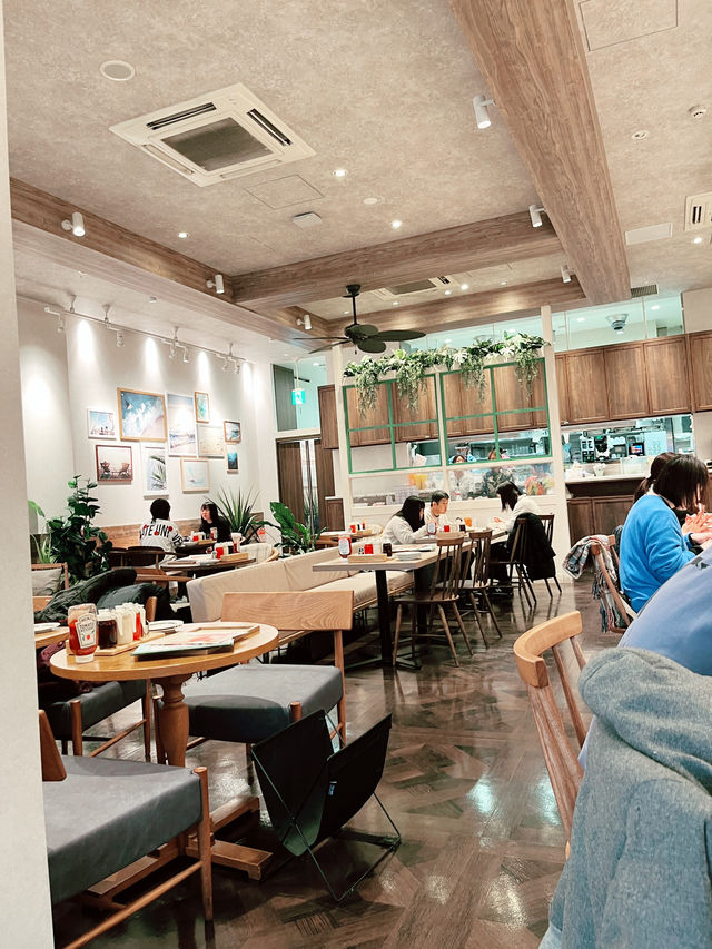 ☆Eggs ’n Things 三井アウトレットパーク木更津店☆