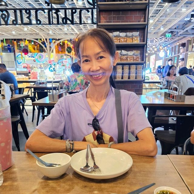 ร้านอาหารบ้านก๋วยเตี๋ยว
