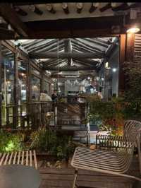 Nagwon Yeok — The Café That Feels Like a Soft Pause in Ikseon-dong