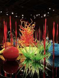 Toyama Glass Art Museum – A Shimmering Jewel in the Heart of Town  