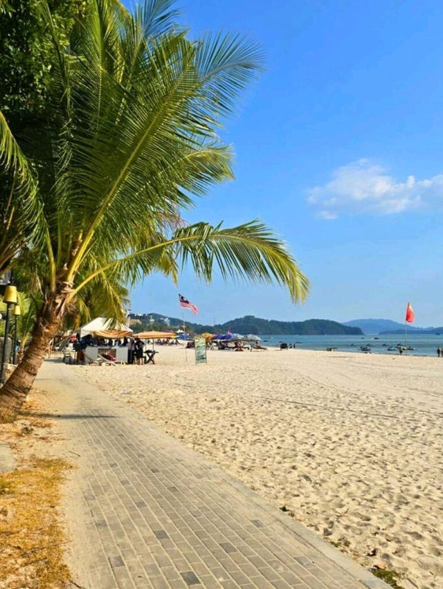 Pantai Cenang
