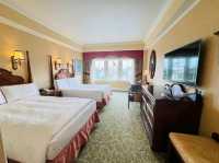 Hong Kong Disneyland Hotel