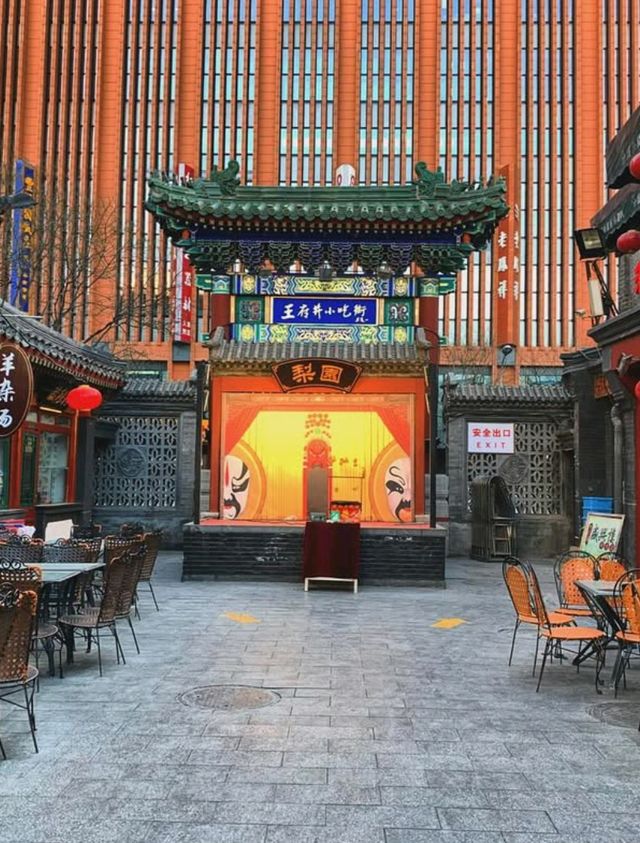 🇨🇳✨ Wangfujing Street Magic: Where Shopping Meets Street Food! 🛍️🍢