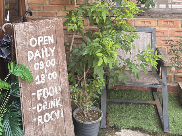 ร้านกาแฟสดบนดอยผาหมี แม่สาย