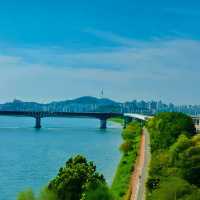 聖水天橋電梯 (성수육교 엘리베이터)