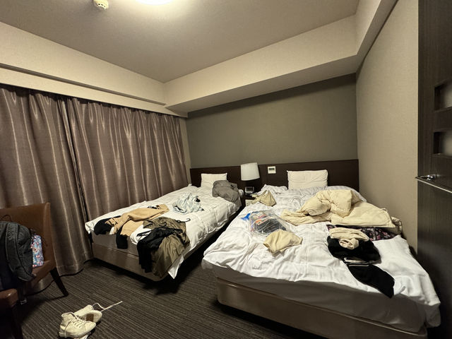 🏨 Soak, Slurp, and Sleep: Why Dormy Inn Hakata Gion Is Our Go-To Hotel in Japan
