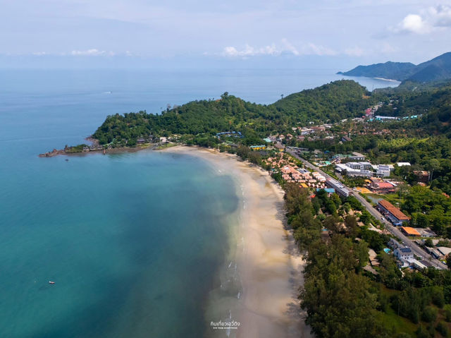 รีสอร์ทติดหาดคลองพร้าว หนึ่งในหาดที่สวยที่สุด 
