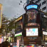 值得回憶的地方 💕 台北旅遊夜晚逛街好去處 ! 台北西門町