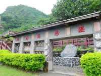 一場划進月亮裡的夢境探險