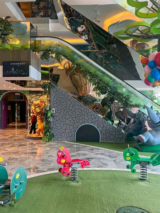 🎢❄️ Genting Highlands – Chill in the Clouds! ☁️⛰️🌟