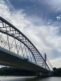 Floria & Chill: My Favourite Evening Walk Spot in Putrajaya