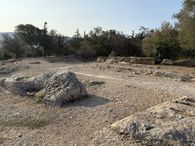 傍鄰雅典衛城的露天博物館⛰️