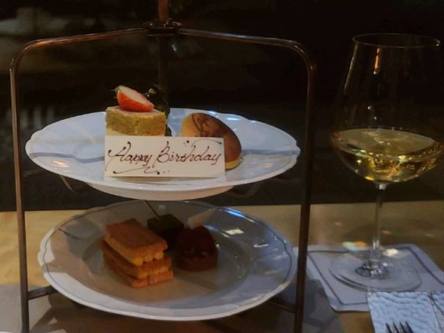 CAFE FORNI(THE GARDEN BAR) Evening High Tea(애프터눈티)