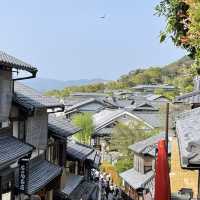 🍵⛩️🏮 Strolling Through Ninenzaka & Sannenzaka – Kyoto’s Timeless Slopes