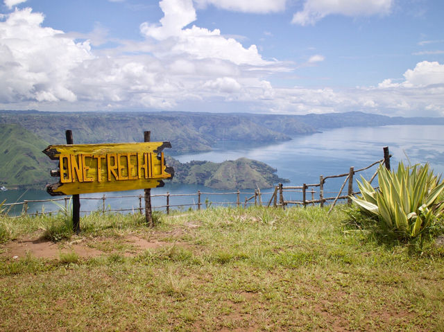 Charming Escape at One Tree Hill, Lake Toba